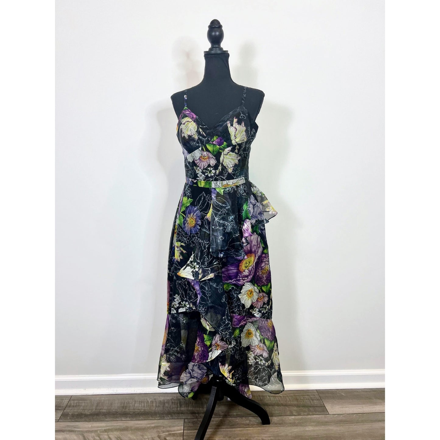 Marchesa Notte Women's V-Neck Floral Print Ruffle-Tiered Dress Size 6 Sleeveless