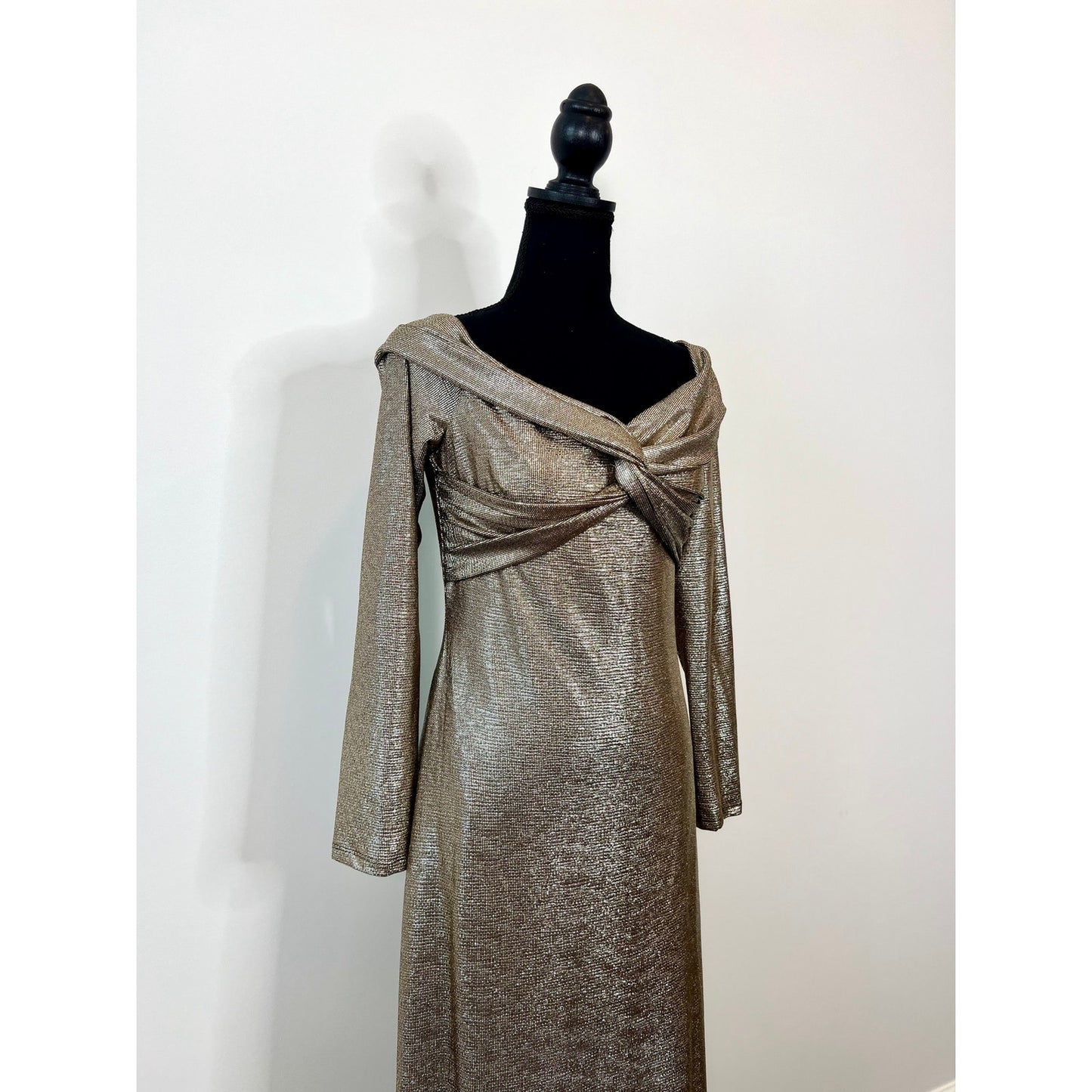 Ralph Lauren Metallic Knit Off-the-Shoulder Gown Maxi Dress Silver Size 8 Lined