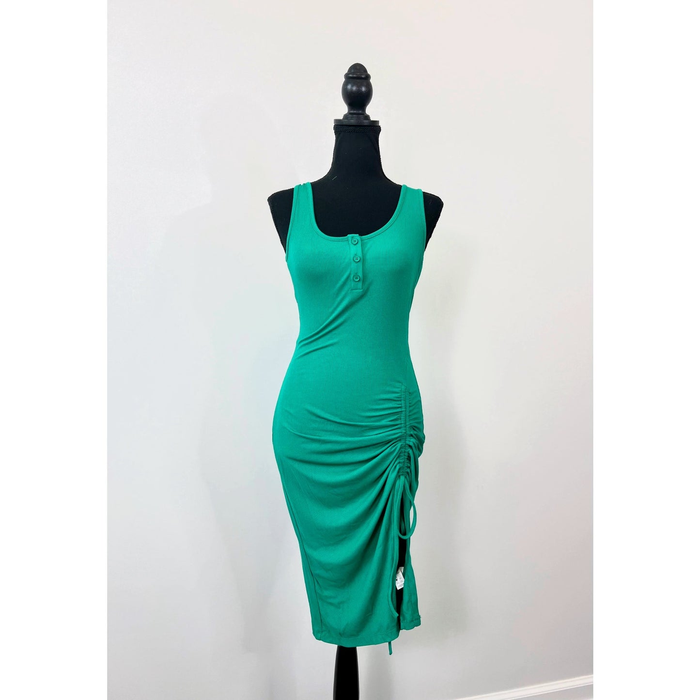 Halara U Neck Bodycon Midi Dress in Vivid Green Size XS Sleeveless Ruched Ribbed