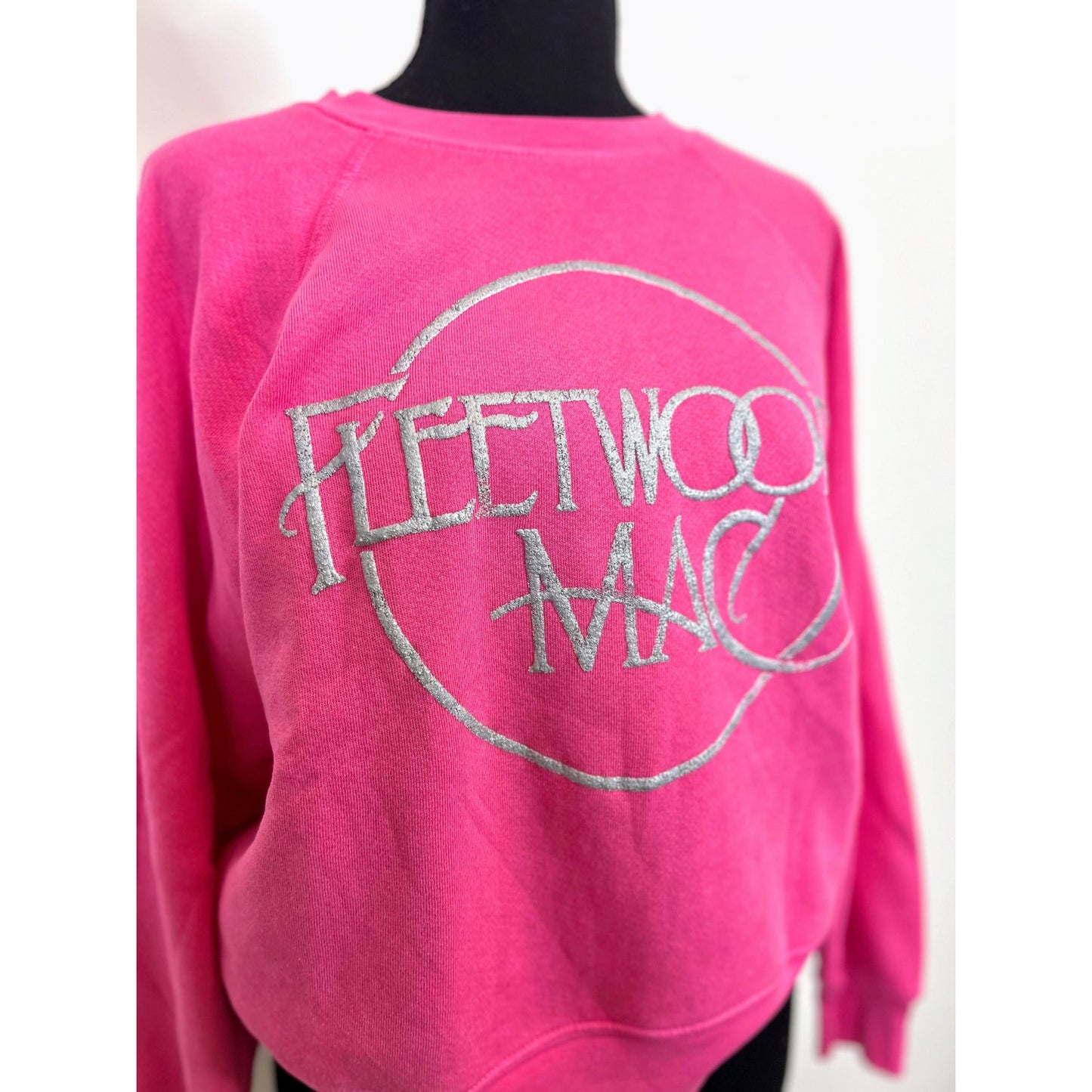 Daydreamer Fleetwood Mac Circle Logo Raglan Crew Sweatshirt in Pink Rogue Knit