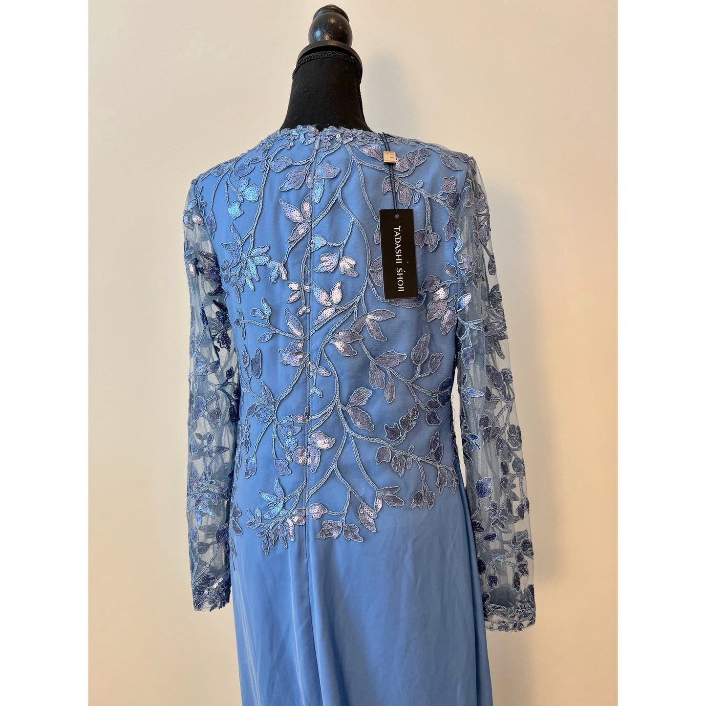 Tadashi Shoji Embroidered Sequin Lace Gown Maxi Dress in Cadet Blue Size 8 Lined