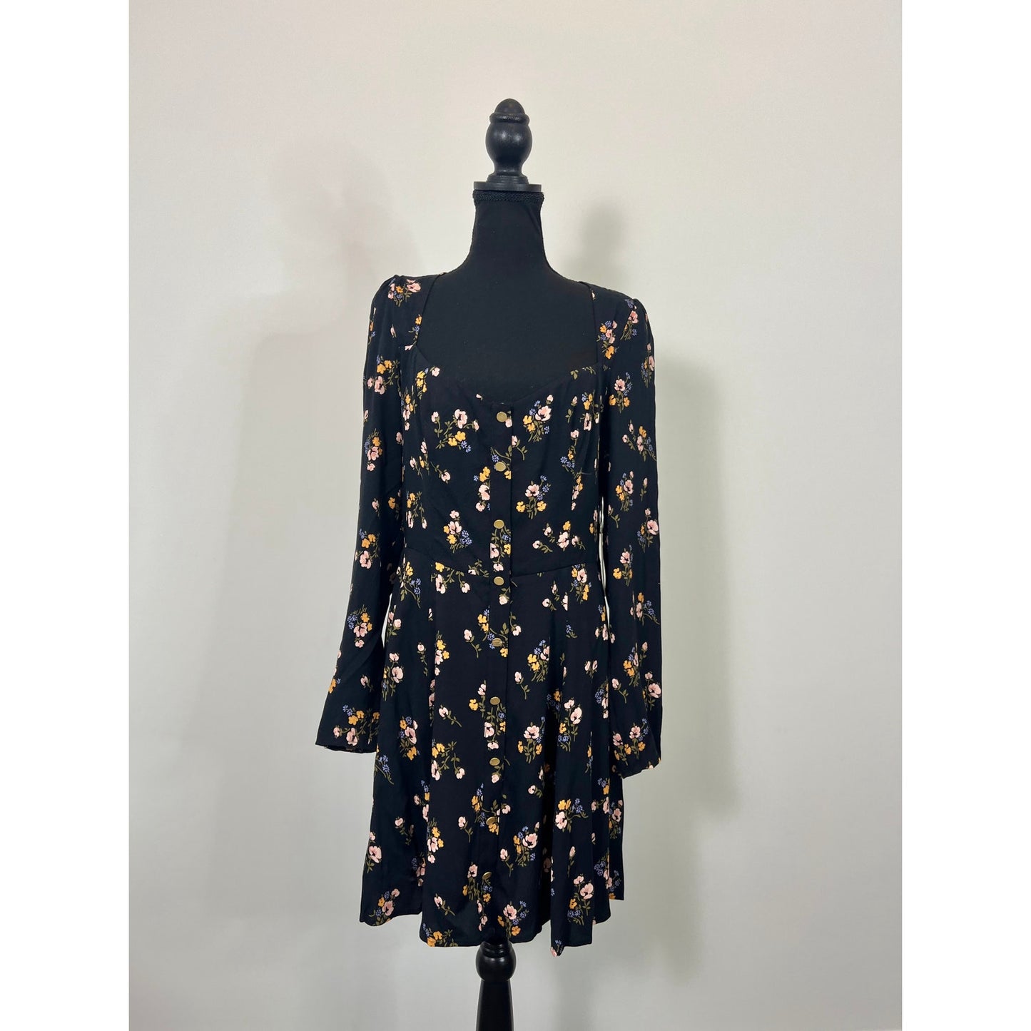 Reformation Indira Mini Dress in Evita Black Size 12 Floral Cut Out Lined Party