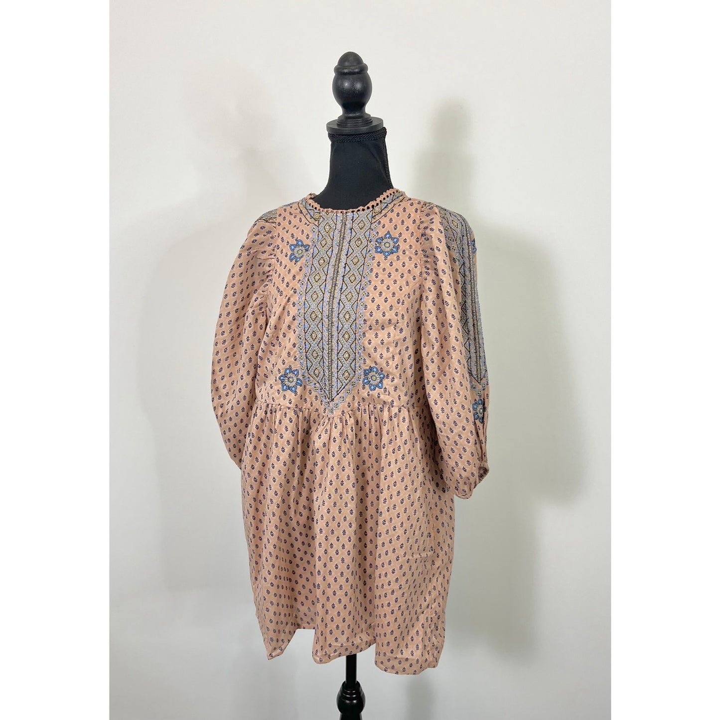 Anthropologie Embroidered Tunic Mini Dress in Beige Size XS Floral Print Boho