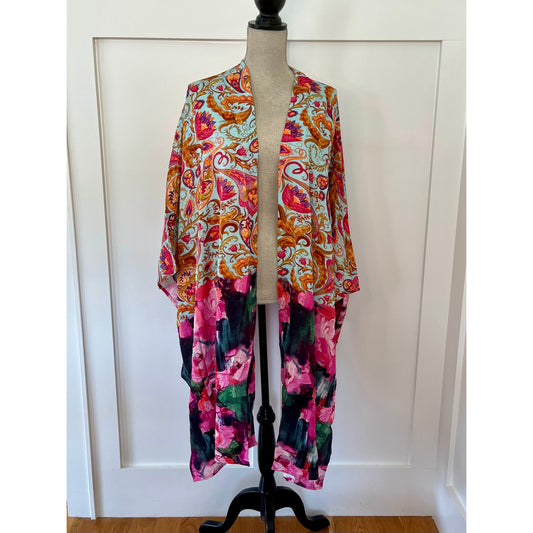 A Rare Bird Garden Party One Size Kimono Pink Floral