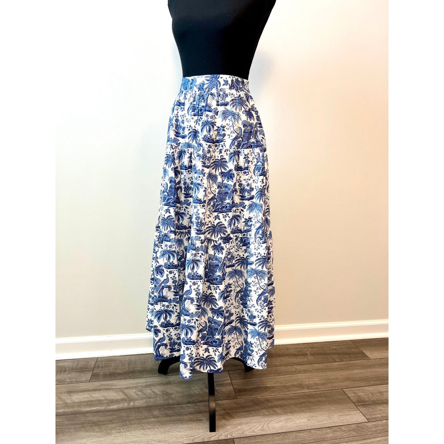 STAUD Idalino Maxi Skirt in Blue Toile Size 0 Graphic Print Stretch Beach Tropic