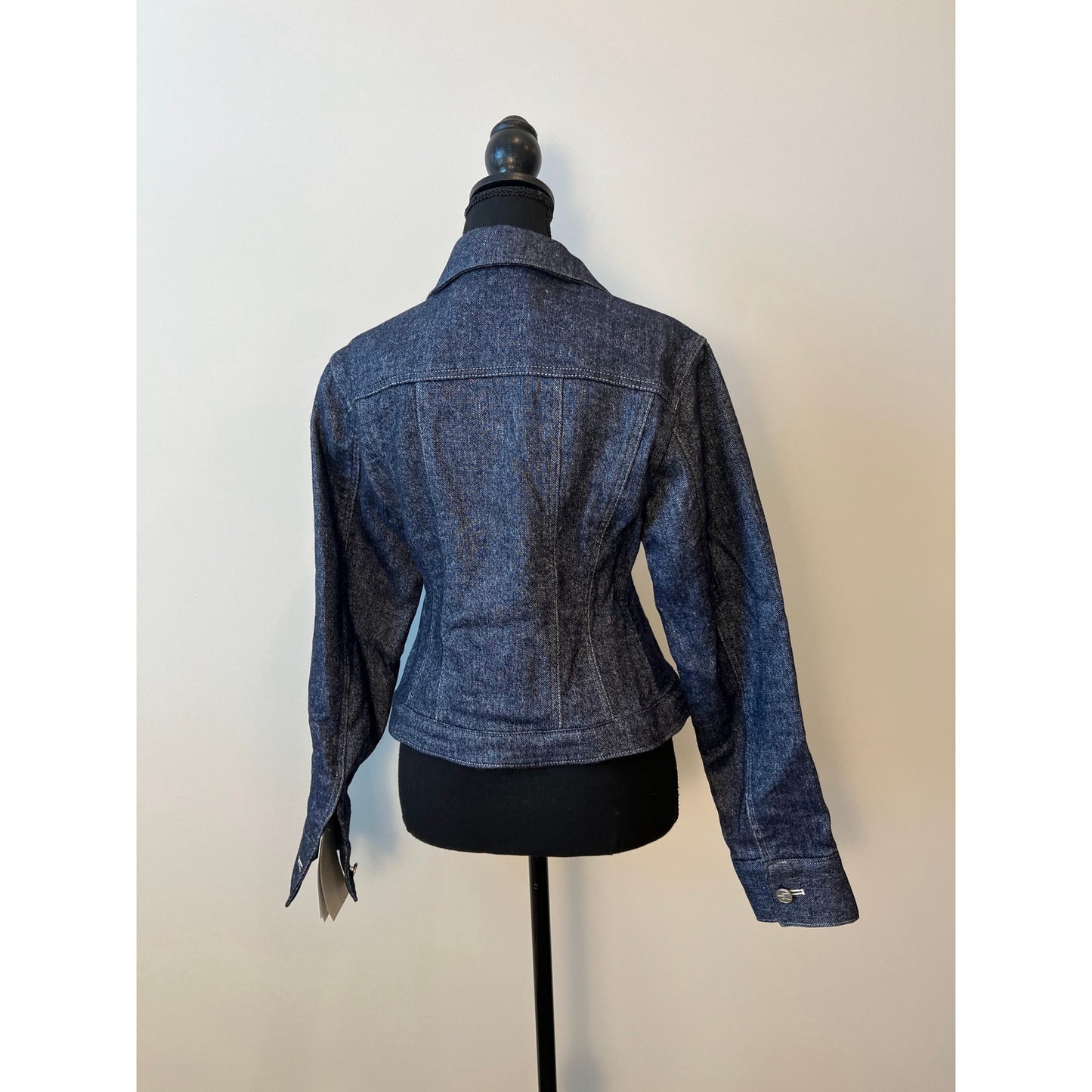 LVIR Wool Stitch Curved Hem Button Up Jacket in Blue Long Sleeve Pockets