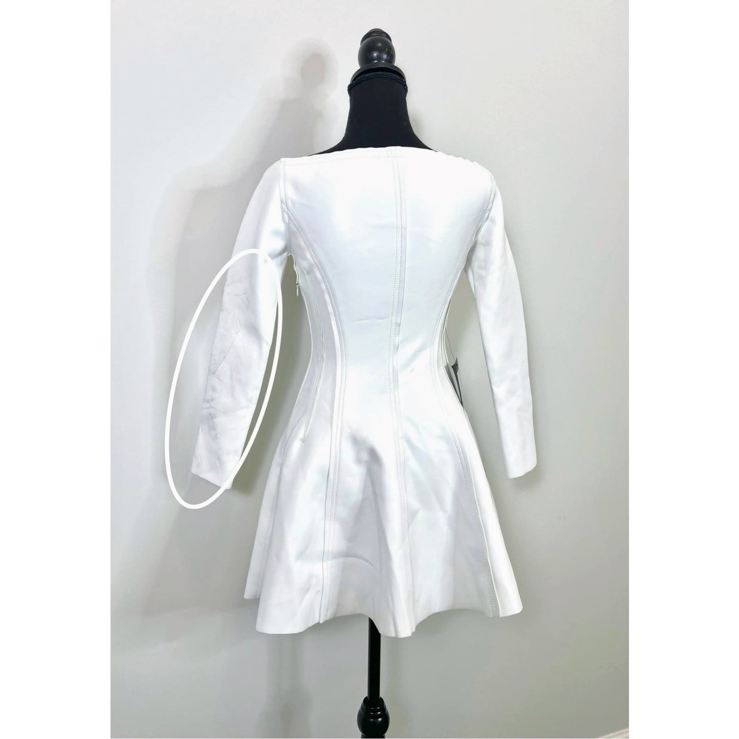 Norma Kamali Off Shoulder Grace Mini Dress in White Leather Size S/36 Lined