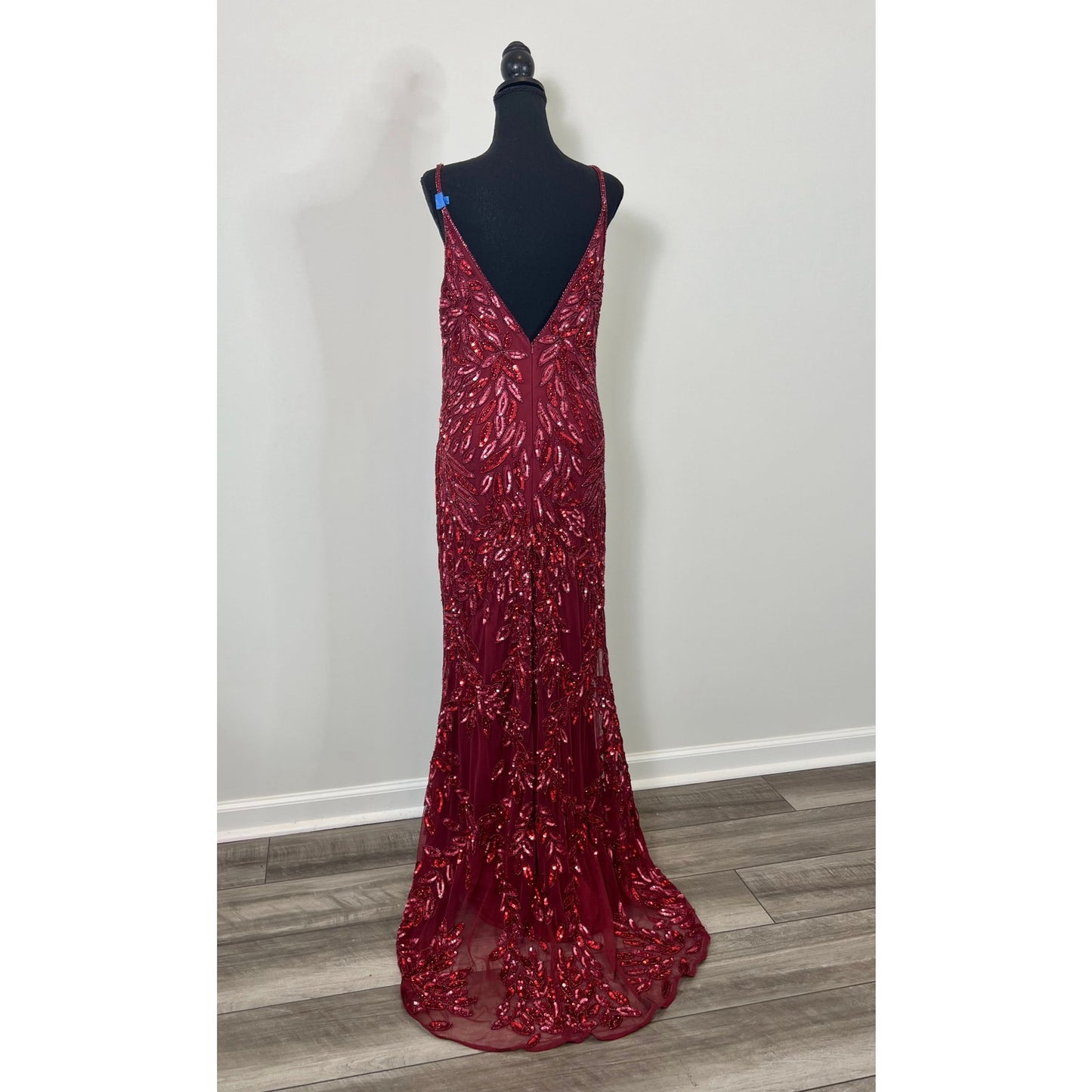 Mac Duggal Embellished Leaf Evening Gown Burgundy Size 10 Plunging Neck Cocktail