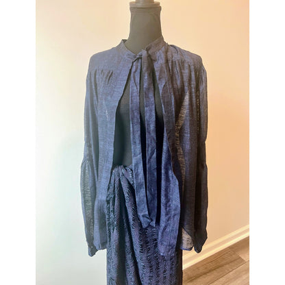 Savannah Morrow Leo Blouse in Indigo Size XL Long Sleeve Tie Knot Front Silk