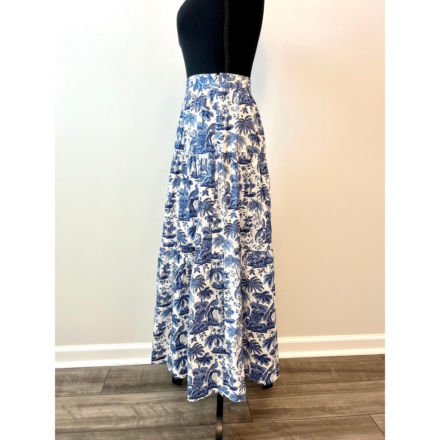 STAUD Idalino Maxi Skirt in Blue Toile Size 0 Graphic Print Stretch Beach Tropic