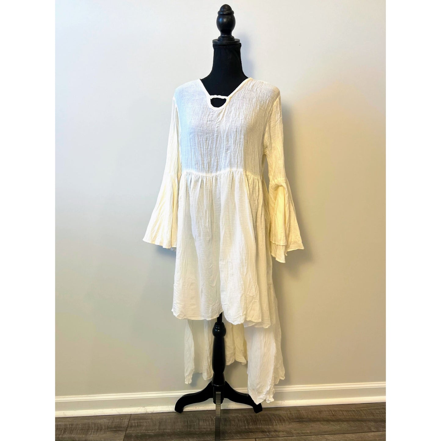 Jaded Gypsy WC Flowy Hi-Low Dress in White Size S/M Pullover Long Sleeve Relaxed