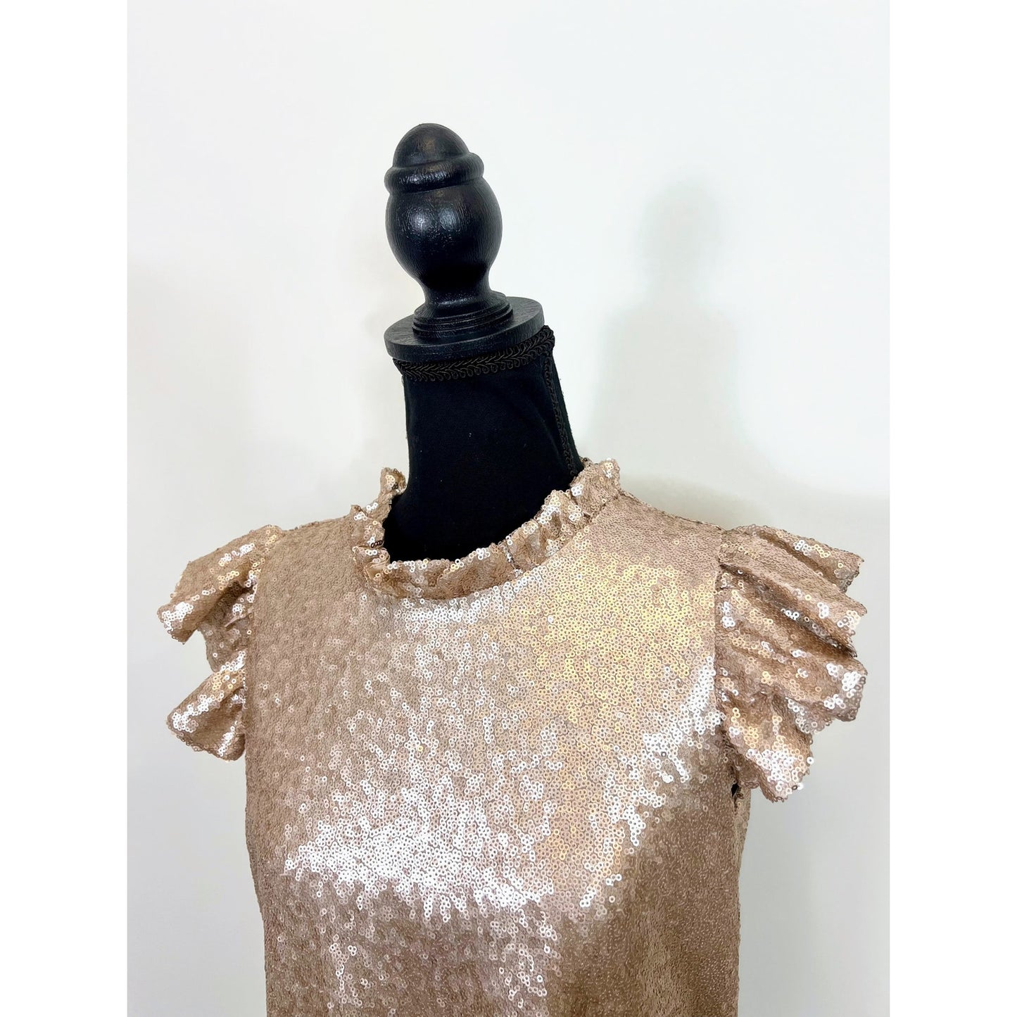 Sea New York Sequins Knee-Length Dress in Champagne Size 8 Mock Neck Cap Sleeve