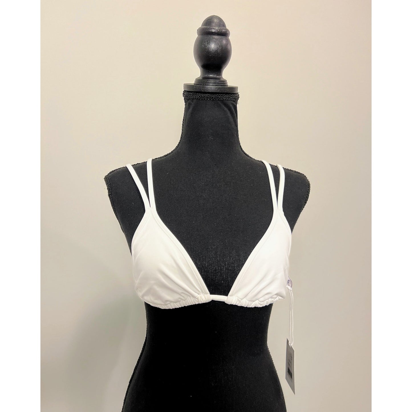 Andie x Demi Moore The Cannes Triangle Bikini Top in White Medium Swimsuit