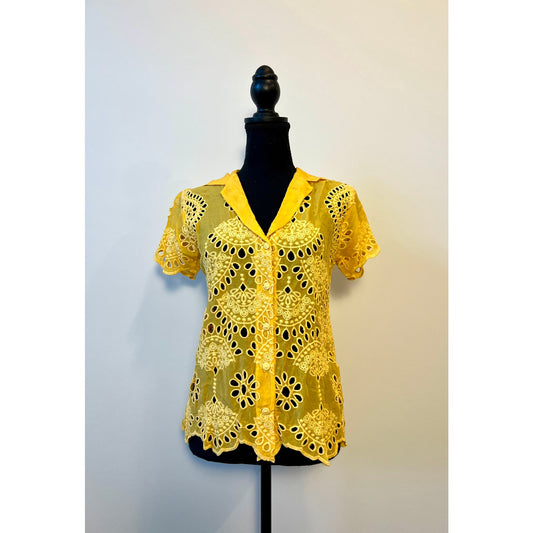 Johnny Was Marietta Cooper Button Up in Yellow Size XXS Short Sleeve Eyelets