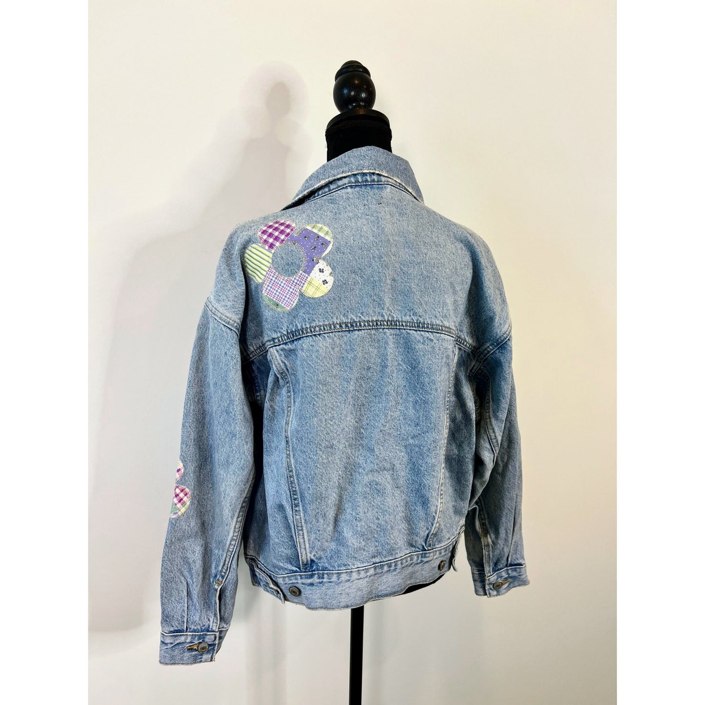 Levi's 90's Trucker Denim Jacket in Light Blue Small Button Front Patch Pockets