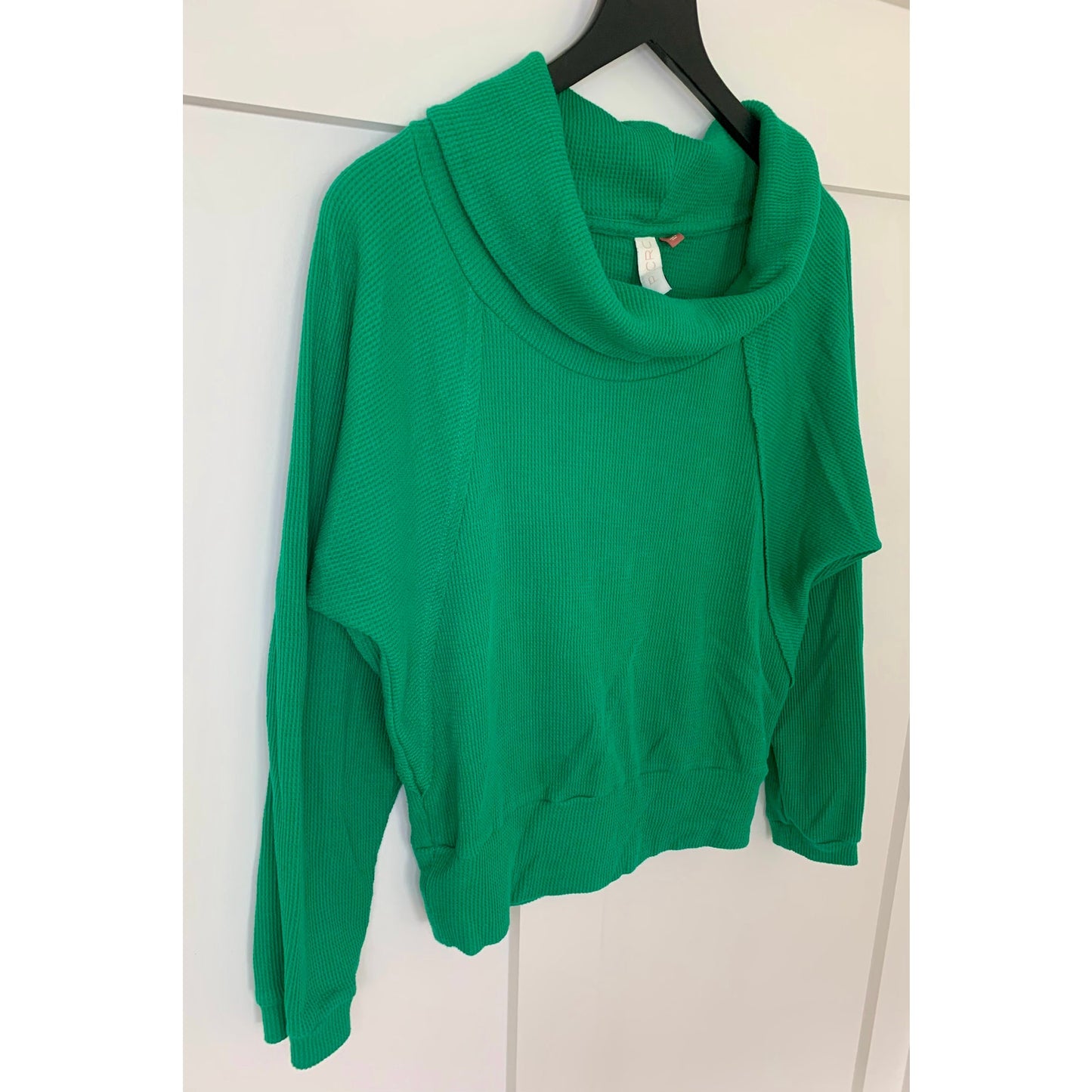 Anthropologie Pilcro Angie Mock Neck Waffle Top in Green Medium Pullover Ribbed