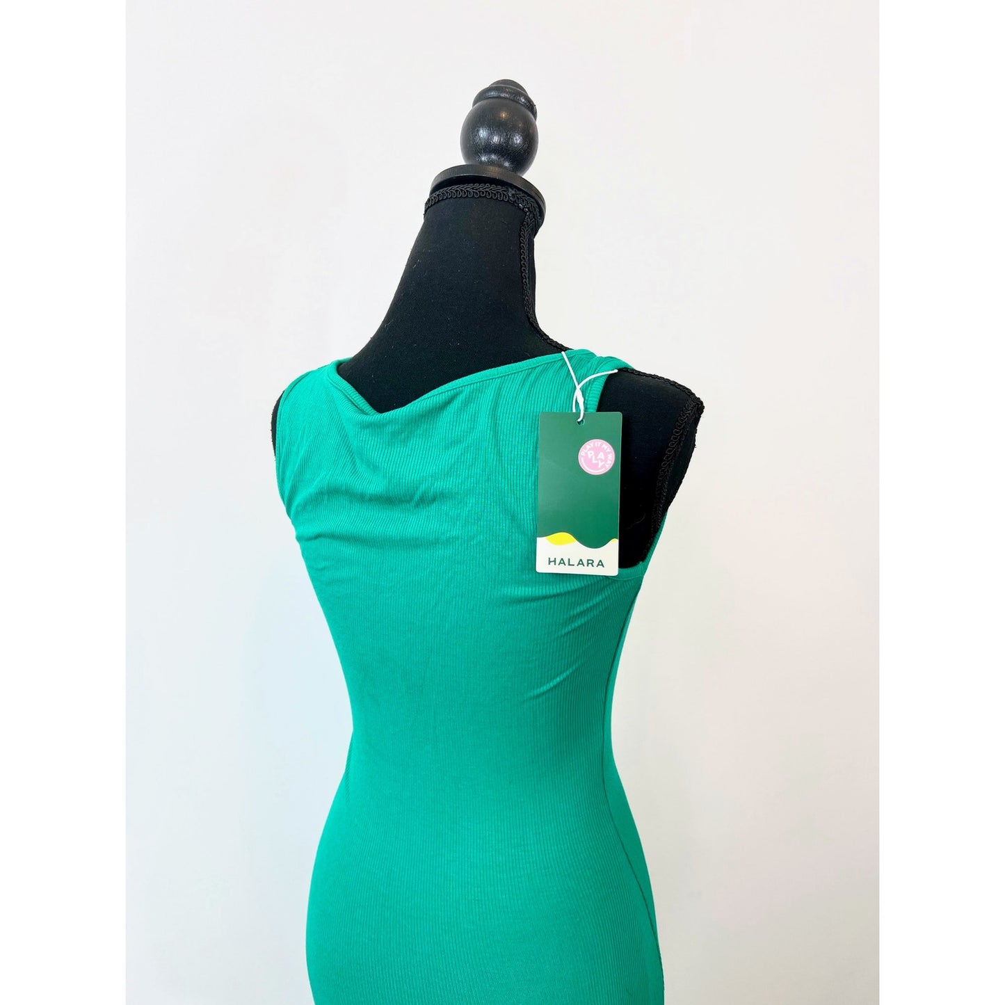 Halara U Neck Bodycon Midi Dress in Vivid Green Size XS Sleeveless Ruched Ribbed