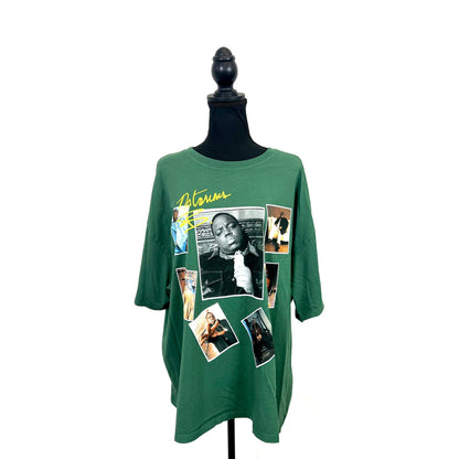 Daydreamer Biggie Signature Tee Stormy in Green One Size Short Sleeve Crew Neck