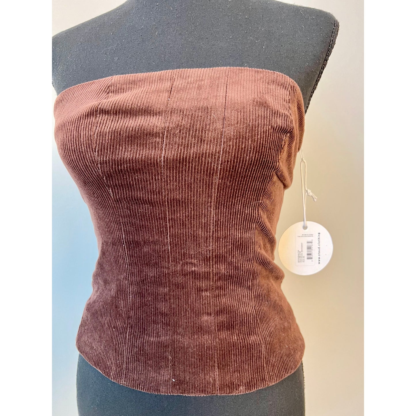 STAUD Woodgrain Top in Mahogany Large Corduroy Strapless Zip Back Stretch