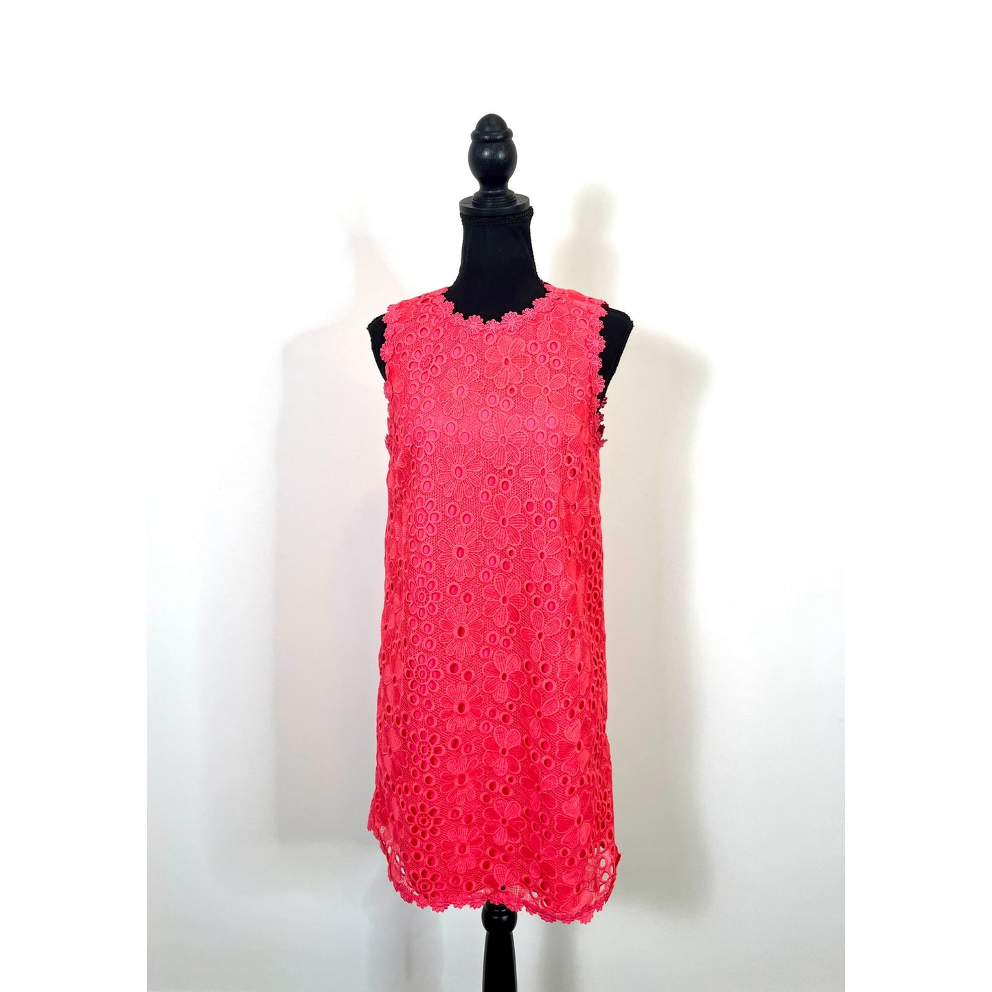 Kate Spade Shore Thing Shift Dress in Coral Size 10 Mini Floral Lace Lined Party