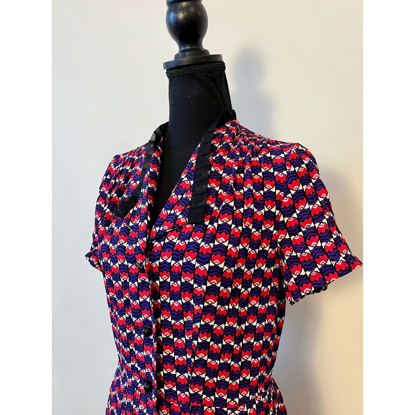 Anna Sui Tulips Chiffon Mini Dress in Multicolor Size 8 Short Sleeve A-Line