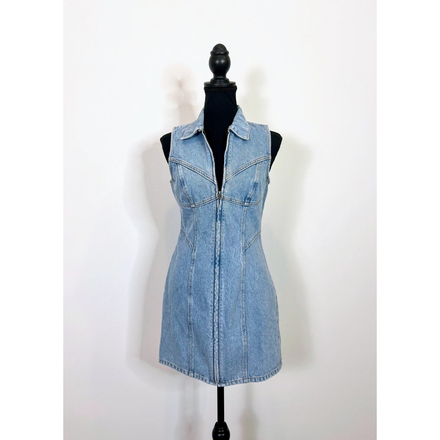 Grlfrnd Selena Denim Mini Dress in High Point Blue Size XS Sleeveless Full Zip