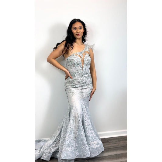 Mac Duggal Mermaid Gown Dress in Crystal Blue Size 6 Embellished Lace Cocktail